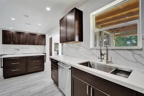 3120 SW 23rd Street Fort Lauderdale FL 33312