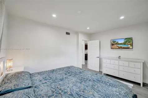 3120 SW 23rd Street Fort Lauderdale FL 33312