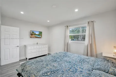 3120 SW 23rd Street Fort Lauderdale FL 33312