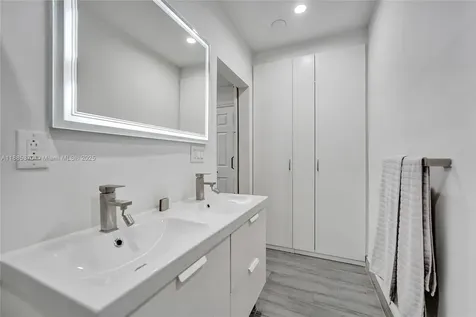 3120 SW 23rd Street Fort Lauderdale FL 33312