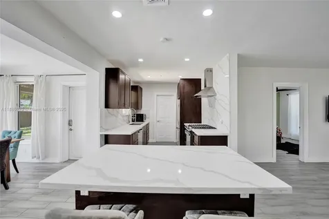 3120 SW 23rd Street Fort Lauderdale FL 33312