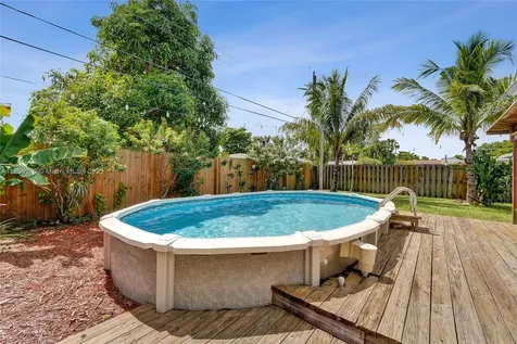 3120 SW 23rd Street Fort Lauderdale FL 33312