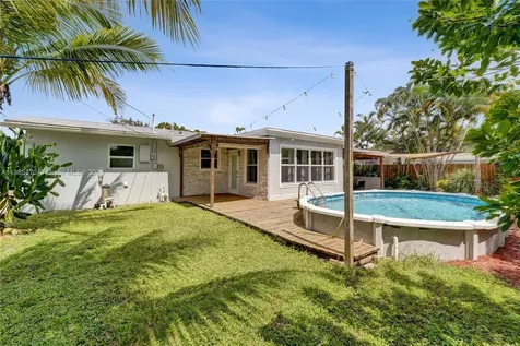 3120 SW 23rd Street Fort Lauderdale FL 33312