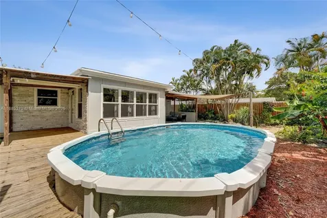 3120 SW 23rd Street Fort Lauderdale FL 33312