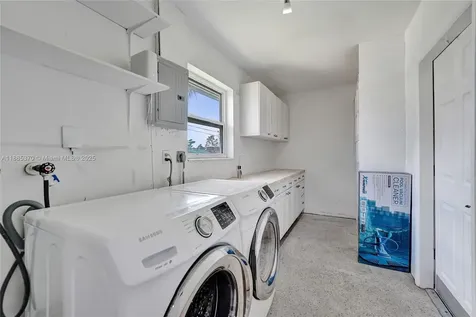 3120 SW 23rd Street Fort Lauderdale FL 33312