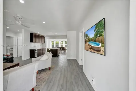 3120 SW 23rd Street Fort Lauderdale FL 33312