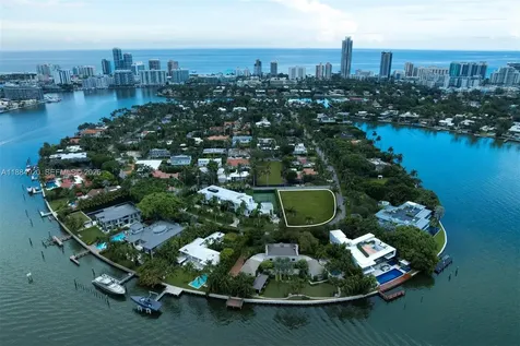 31 La Gorce Circle Miami Beach FL 33141