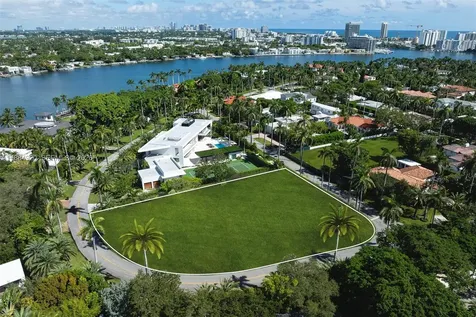 31 La Gorce Circle Miami Beach FL 33141