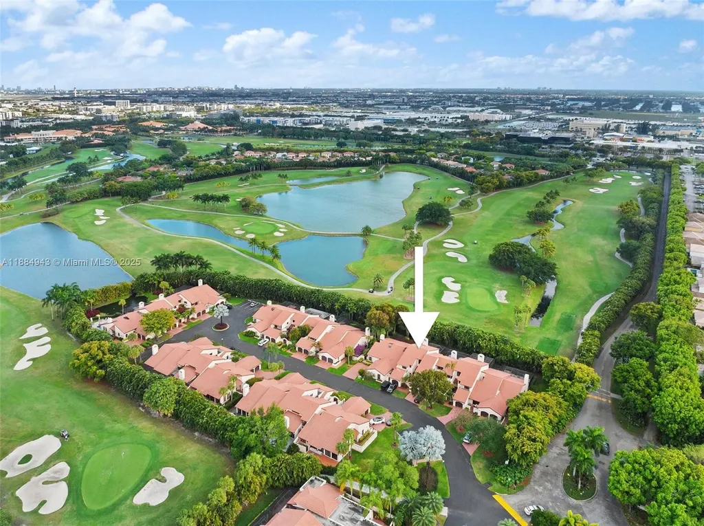 9340 NW 48th Doral Terrace Doral FL 33178