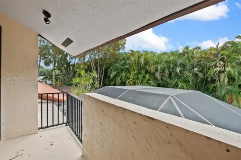 9340 NW 48th Doral Terrace Doral FL 33178