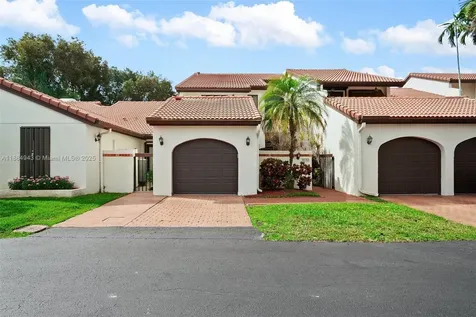 9340 NW 48th Doral Terrace Doral FL 33178
