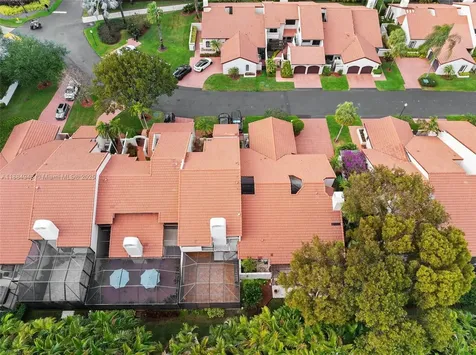 9340 NW 48th Doral Terrace Doral FL 33178