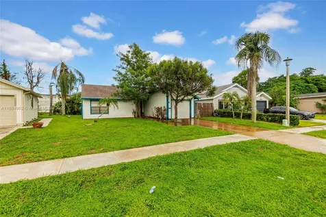 4570 Brook Drive West Palm Beach FL 33417