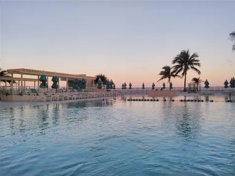 2501 S Ocean Drive Hollywood FL 33019