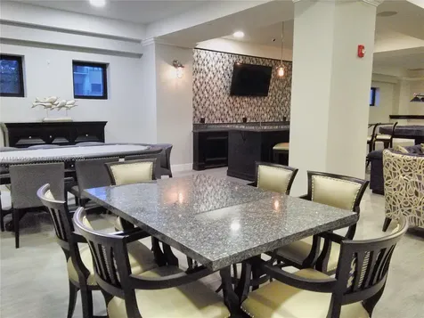 2501 S Ocean Drive Hollywood FL 33019