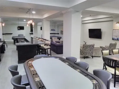 2501 S Ocean Drive Hollywood FL 33019