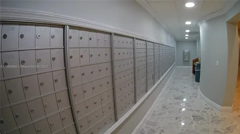 2501 S Ocean Drive Hollywood FL 33019