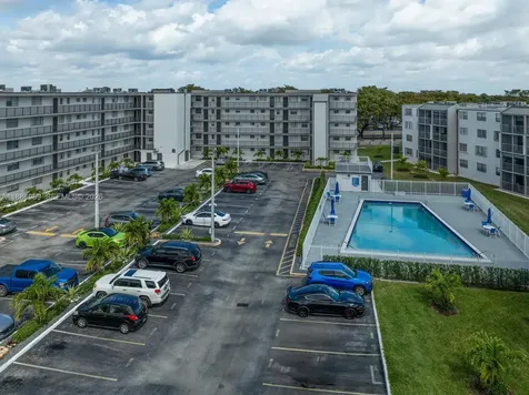 14180 SW 84th Street Miami FL 33183
