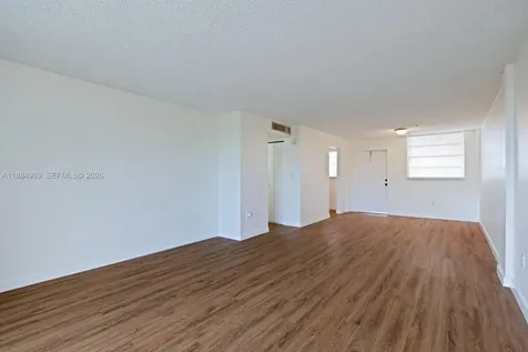 14180 SW 84th Street Miami FL 33183