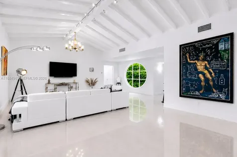 2830 NE 56 Court Fort Lauderdale FL 33308