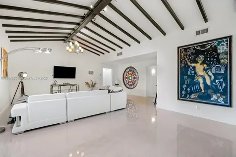 2830 NE 56 Court Fort Lauderdale FL 33308