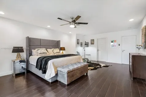 2830 NE 56 Court Fort Lauderdale FL 33308