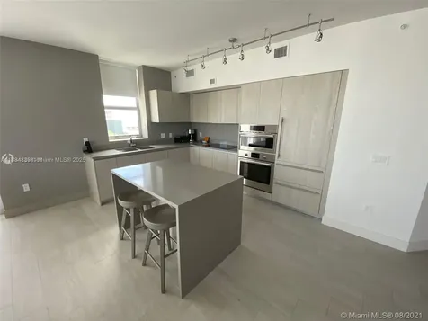 4010 S Ocean Drive Hollywood FL 33019