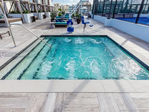 4010 S Ocean Drive Hollywood FL 33019