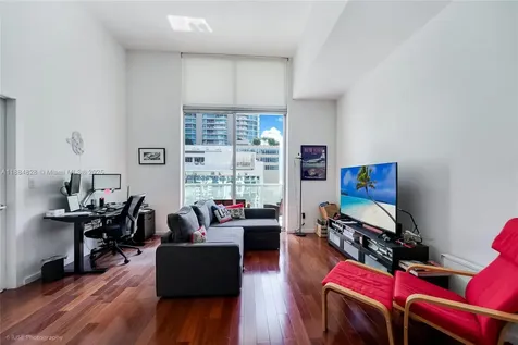 1060 Brickell Avenue Miami FL 33131