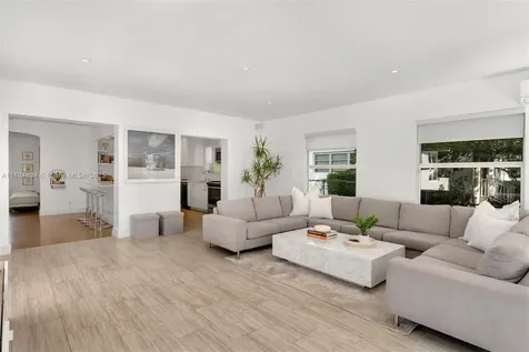 4397 N Michigan Avenue Miami Beach FL 33140