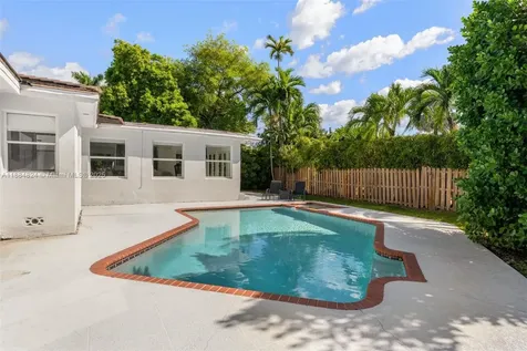 4397 N Michigan Avenue Miami Beach FL 33140