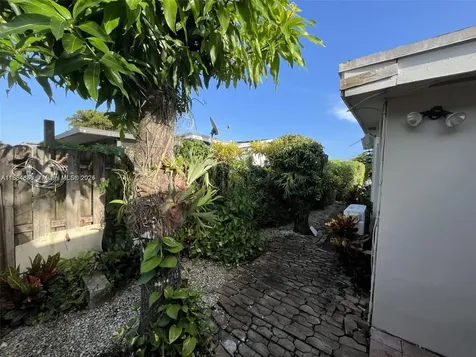 15745 SW 303rd Terrace Homestead FL 33033