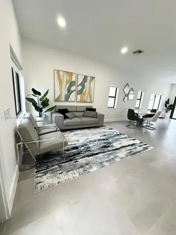800 Tanglewood Circle Weston FL 33327