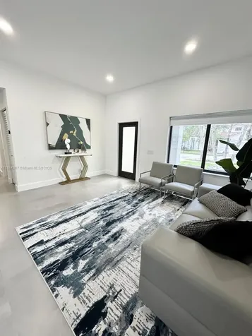 800 Tanglewood Circle Weston FL 33327