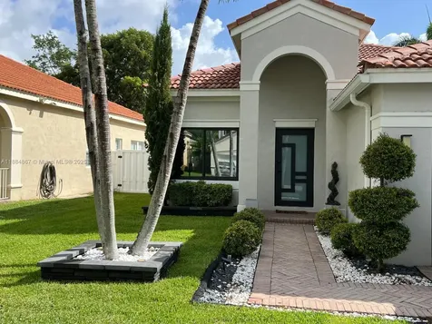 800 Tanglewood Circle Weston FL 33327