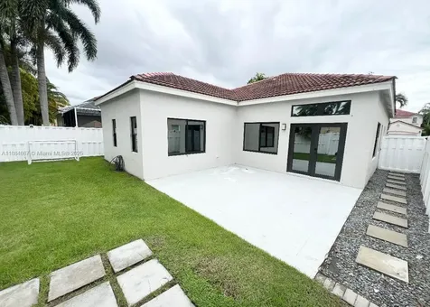 800 Tanglewood Circle Weston FL 33327