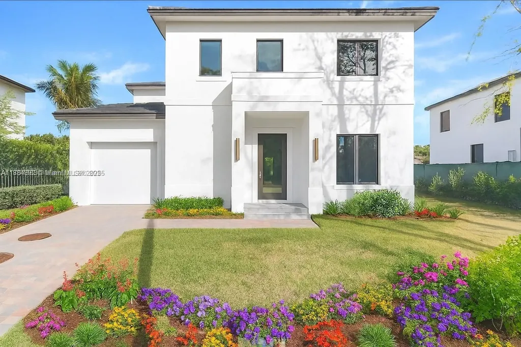 2523 Red Road Coral Gables FL 33134