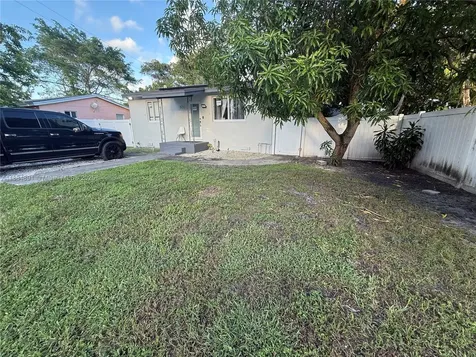 2651 SW 62nd Avenue Miramar FL 33023