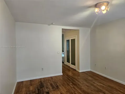 745 13th Street Miami Beach FL 33139