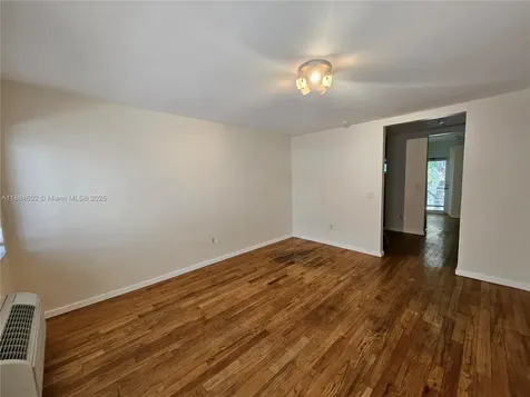745 13th Street Miami Beach FL 33139