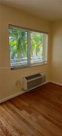 745 13th Street Miami Beach FL 33139