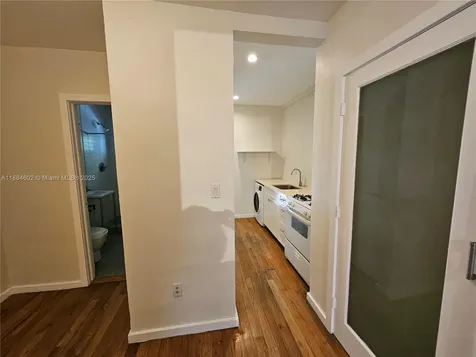 745 13th Street Miami Beach FL 33139