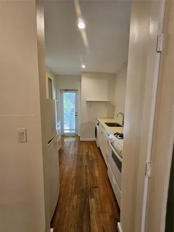745 13th Street Miami Beach FL 33139