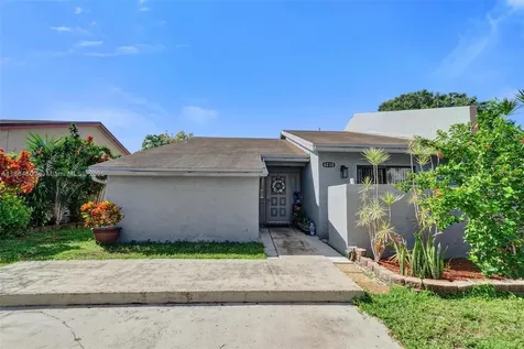 6230 NW 1st Street Margate FL 33063