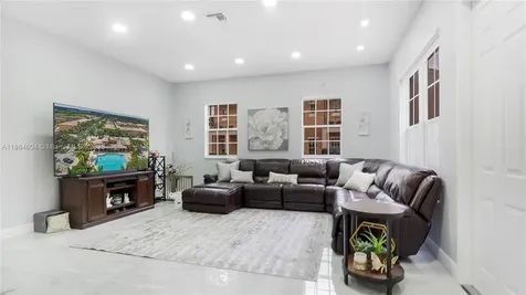 14709 SW 6th Street Pembroke Pines FL 33027