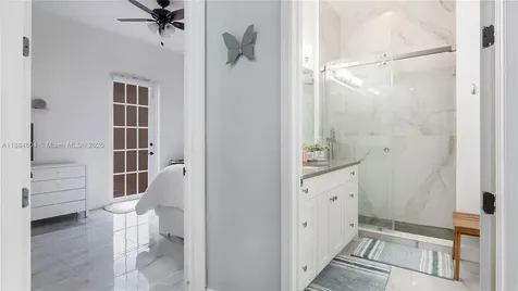 14709 SW 6th Street Pembroke Pines FL 33027