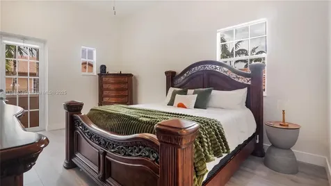 14709 SW 6th Street Pembroke Pines FL 33027