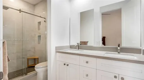 14709 SW 6th Street Pembroke Pines FL 33027