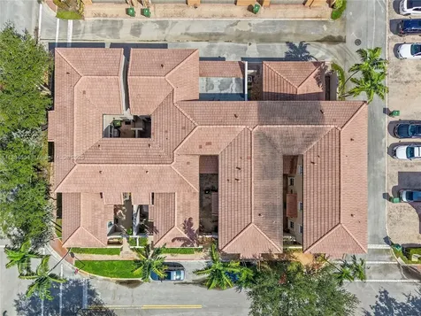 14709 SW 6th Street Pembroke Pines FL 33027