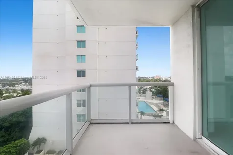 1871 NW S River Drive Miami FL 33125